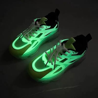 คุณภาพ  150D Crochet Glow In The Dark Yarn Knitting Weaving  Embroidery โรงงาน